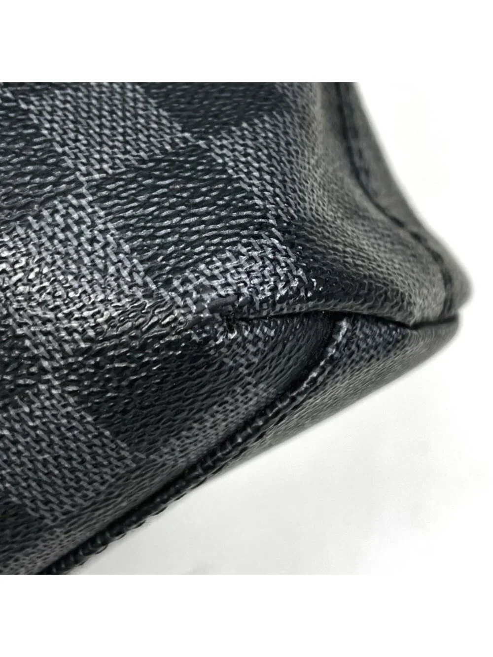 Louis Vuitton this authentic